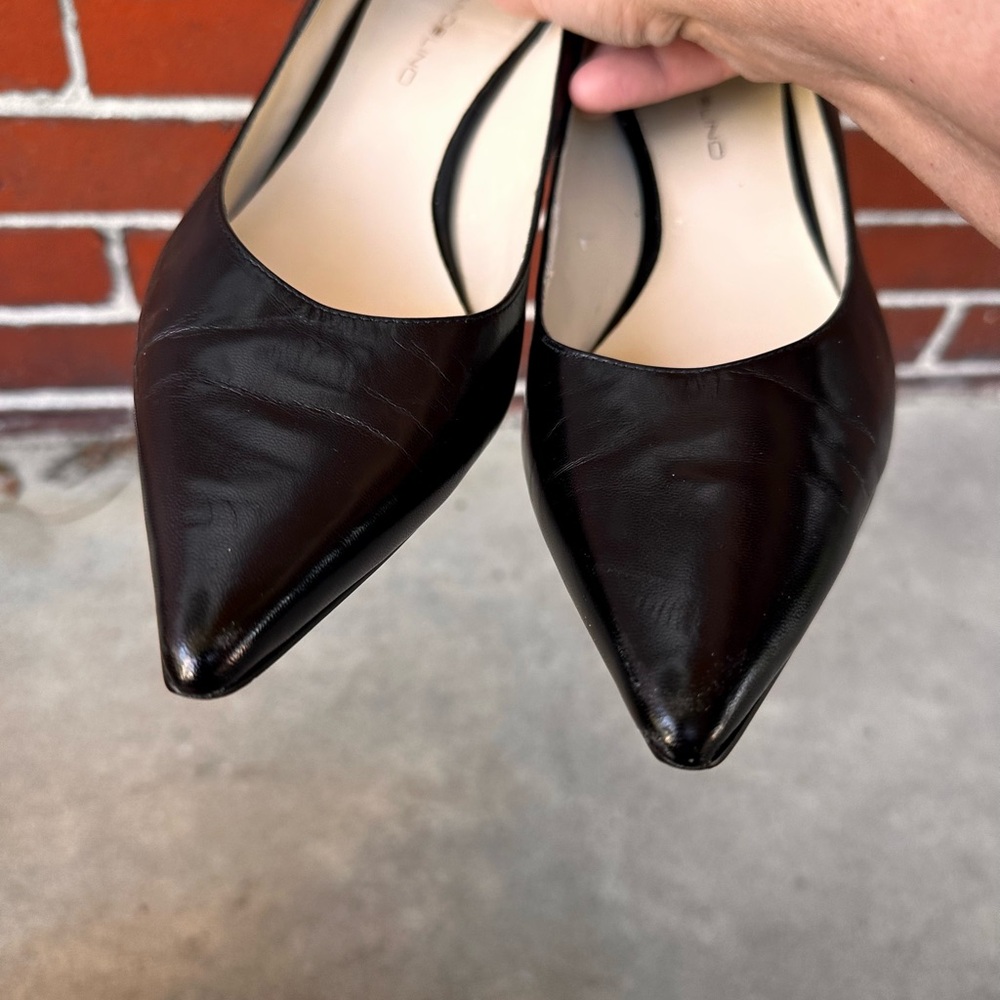 BANDOLINO Black Pointed Toe Heels - Picture 11 of 13